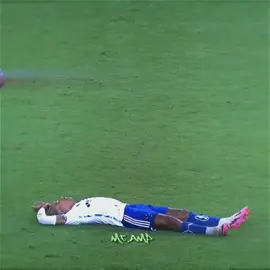 esse drible😮‍💨|| quer editar igual a mim? link na bio!! ib:@𝖈𝖗𝖛𝖌✠  #matheuspereira #fy #viraliza 