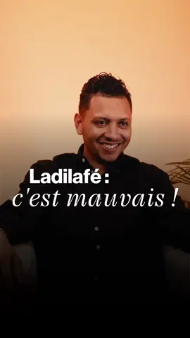 Ce qui freine le plus les entrepreneurs à La Réunion, ce n’est pas le manque de moyens, c’est le Ladilafé. Ce mot, on le connaît tous. Ces critiques, ces jugements, ces conversations pleines de négatif, etc. Elles tuent les business et cassent le courage de ceux qui essaient de créer quelque chose. Moi, je ne respecte pas celui qui critique son voisin pendant que ce dernier prend des risques et crée de la valeur. Quand quelqu’un à La Réunion lance un projet, ouvre un commerce ou se lance, je fais l’inverse : → Je commente. → Je partage. → J’encourage. Parce que je sais ce que c’est. Et je préfère être de ceux qui soutiennent, plutôt que de ceux qui détruisent. 👉 Et vous, comment soutenez-vous ceux qui osent entreprendre autour de vous ?