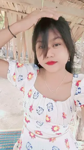 #ဝန်ခံလိုက်ပေါ့မင်းချစ်တယ်ဆိုလည်းးး #creatorsearchinsights #ချစ်တဲ့စိတ်လေးနဲ့ကြည့်ပေးပါနော်😘😘😘😘 