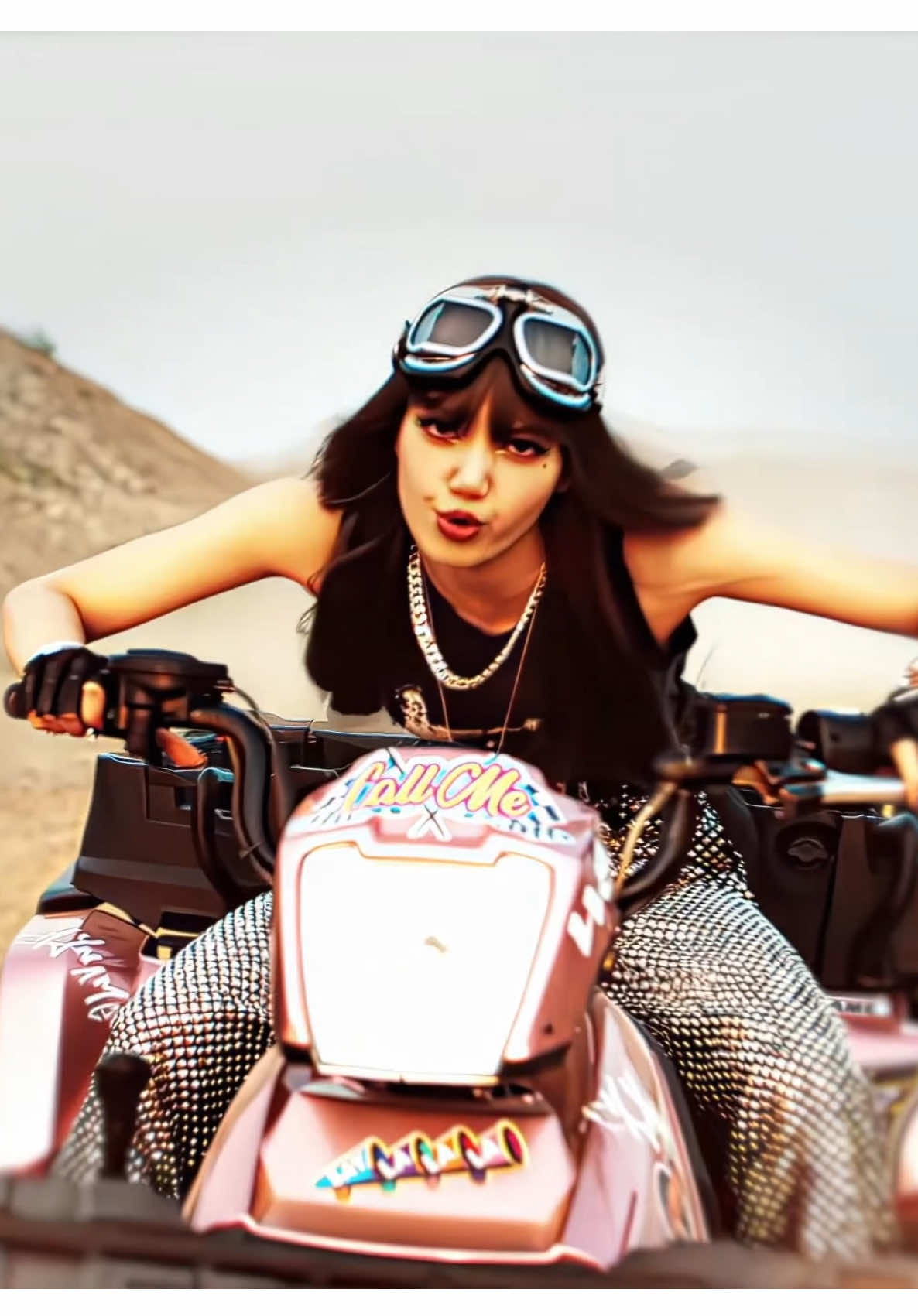 Lisa ver. | who is your bias? #blackpink #lisa #blackpinkedit #kpop ib xhmelio_