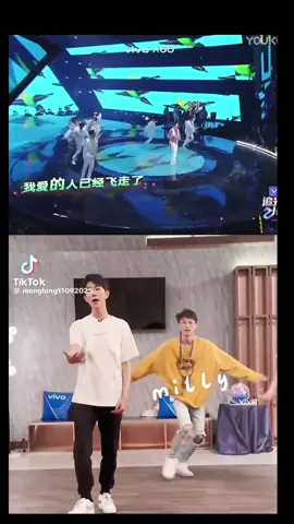 Anh tôi hát hay quá đi à.   Vô cùng dễ thương#vumonglung✌💖 