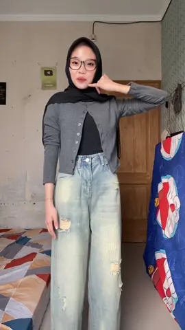 jeans cakep🤩💵🤏#rekomendasioutfit #rekomendasibaggy #baggyjeans 