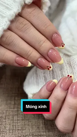 Móng xinh quá nè #nails #làmđẹp #xuhuongtiktok #fyp #naildle 