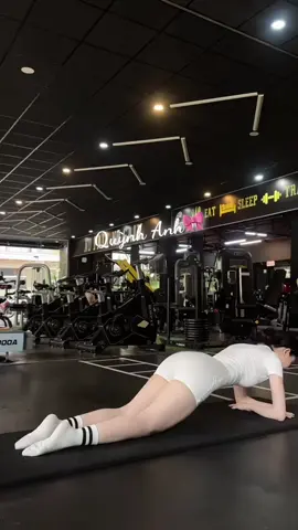 #capcut Đời em chỉ được tới đó thôi à. Chạm được chút nắng, lại đón cả trận mưa giông..🤭