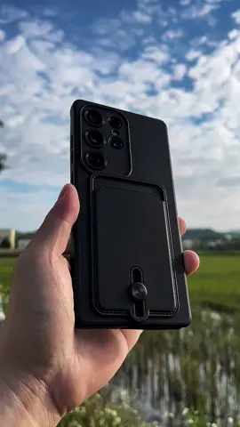 “Ốp đen lì mà sang như flagship bản giới hạn – nhìn phát muốn chốt!” #ốpsamsung #ốpmagsafe #ốplì #ốpsangxịn #tiktokshop