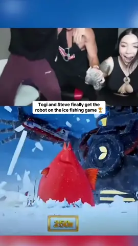 Togi and Steve finally get the robot on the ice fishing game 🏆 #kickstreaming #togi 