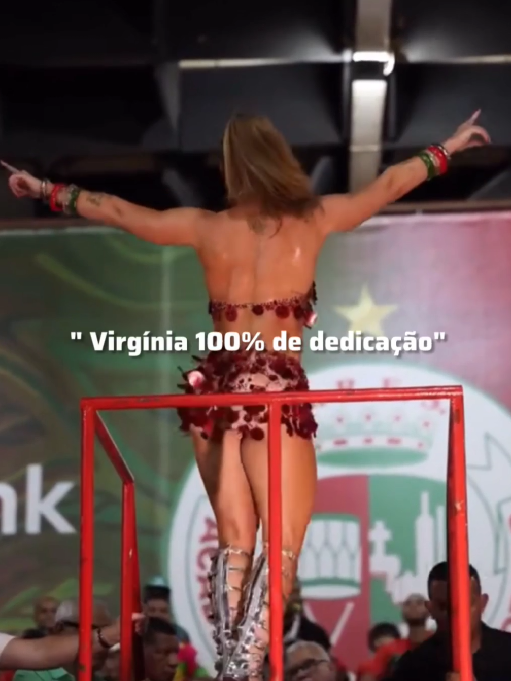 é questão de tempo,  Virgínia tá entregando tudo de si nesse ramo, a diva tá de parabéns 👏🏻👏🏻👏🏻  @Virginia  #virginia #granderio #carnaval #rainhadebateria #paollaoliveira 