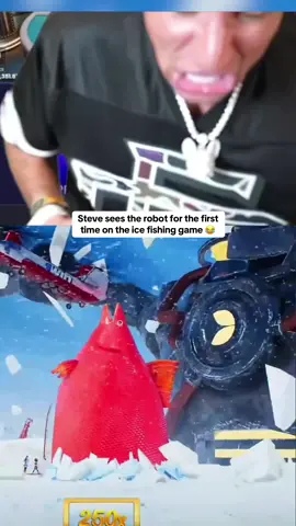 Steve sees the robot for the first time on the ice fishing game 😂 #kickstreaming 