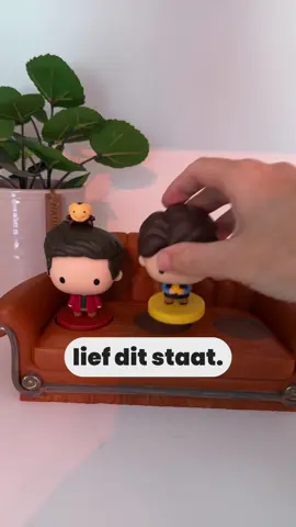 Hoe kunnen we die andere 3 poppetjes erbij zetten? #friends #mcdonalds #3dprint #DIY