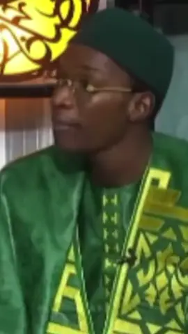 Pour ceux qui veulent télécharger, les vidéos sont disponibles dans mon telegram. Cliquez sur le lien qui est sur mon bio (profil)