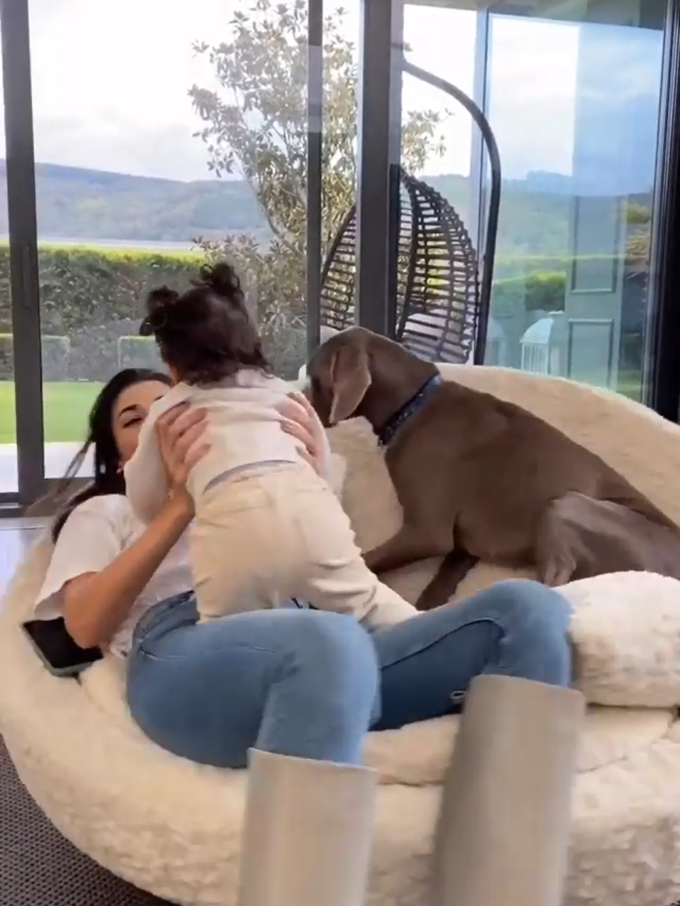 başkayım sanaaa 😍  #handemiyy #handerçel #handeercel #kesfet #fyp 