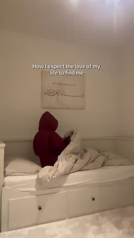 Where are youu? 🧐 #loveofmylife #introvert #muslimfyp #fürdich #fyp 