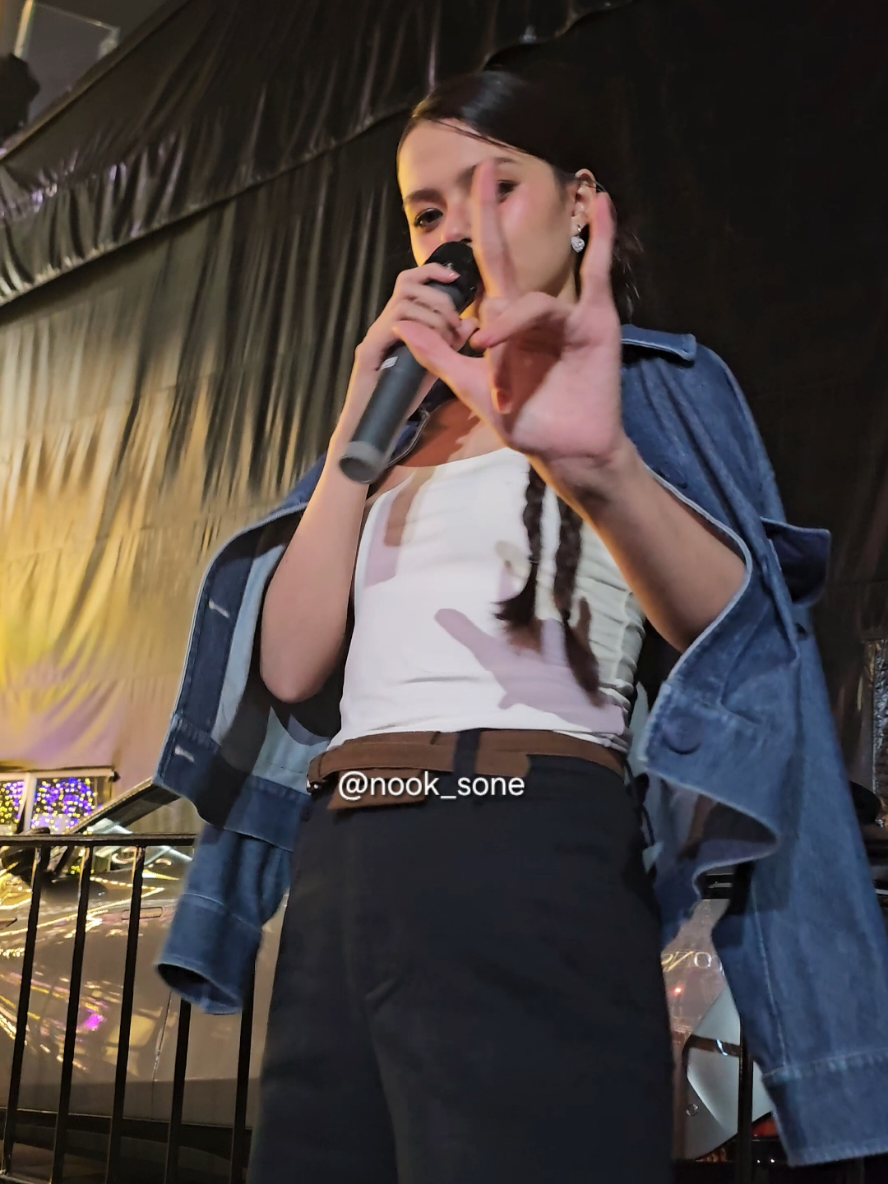 🗣เบคคับมีความลับจะบอก 🧚🏻‍♂️ว่ายังไง 🗣ลับยูเคิบ เลิฟยูคับ 🧚🏻‍♂️🤟 REBECCA ATTENDS EFW #EFW2025xBecky  #beckysangels