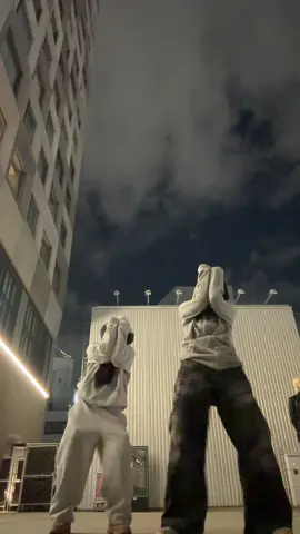 dc/@James ❤️❤️❤️ みんな寝たかな？笑 w/@___0uvq 😘❤️ #fyp #おすすめ #dance #trending #dancer 