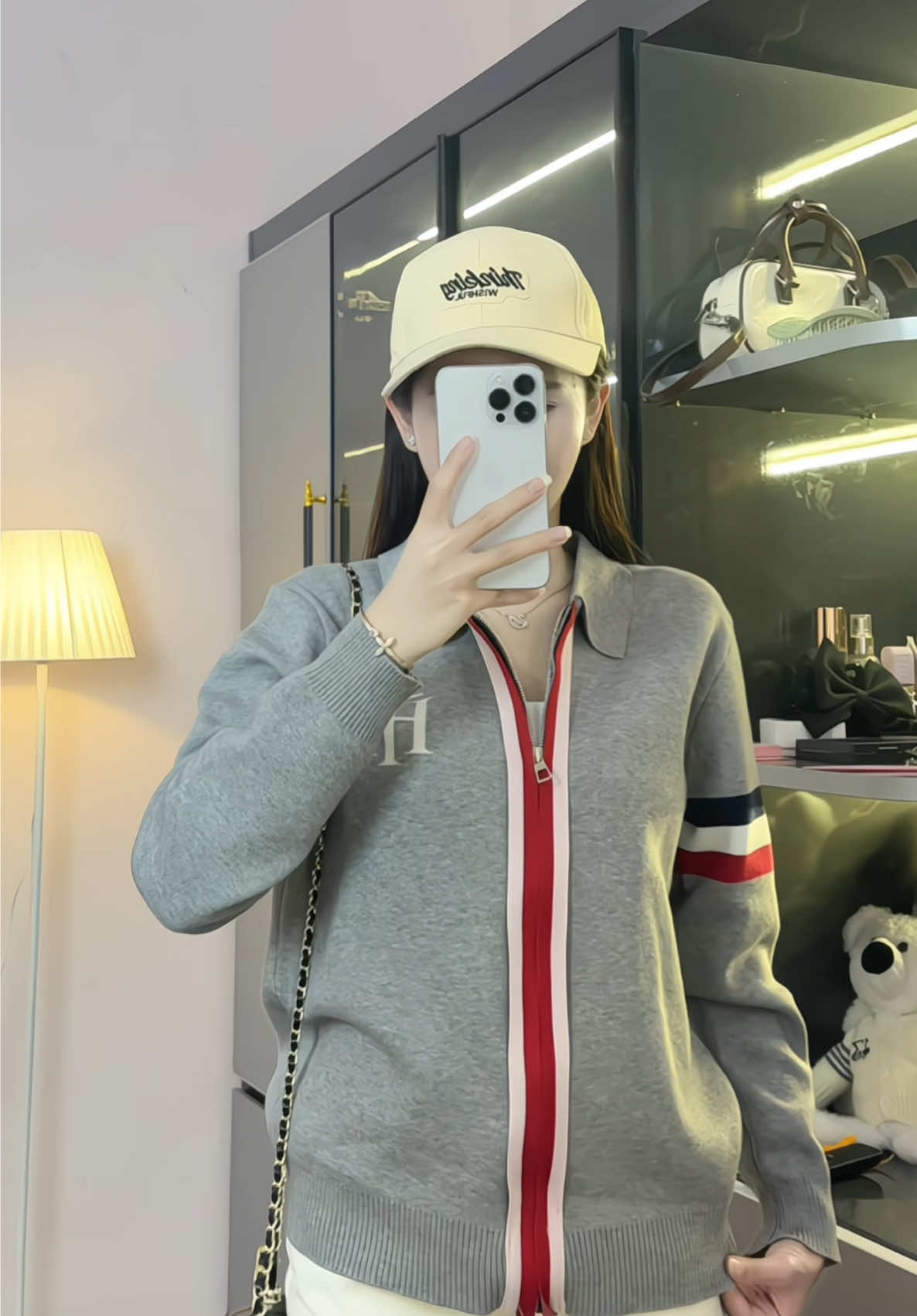 Chất len dày dặn cầm nặng tay lắm #outfit #fyp #xh 