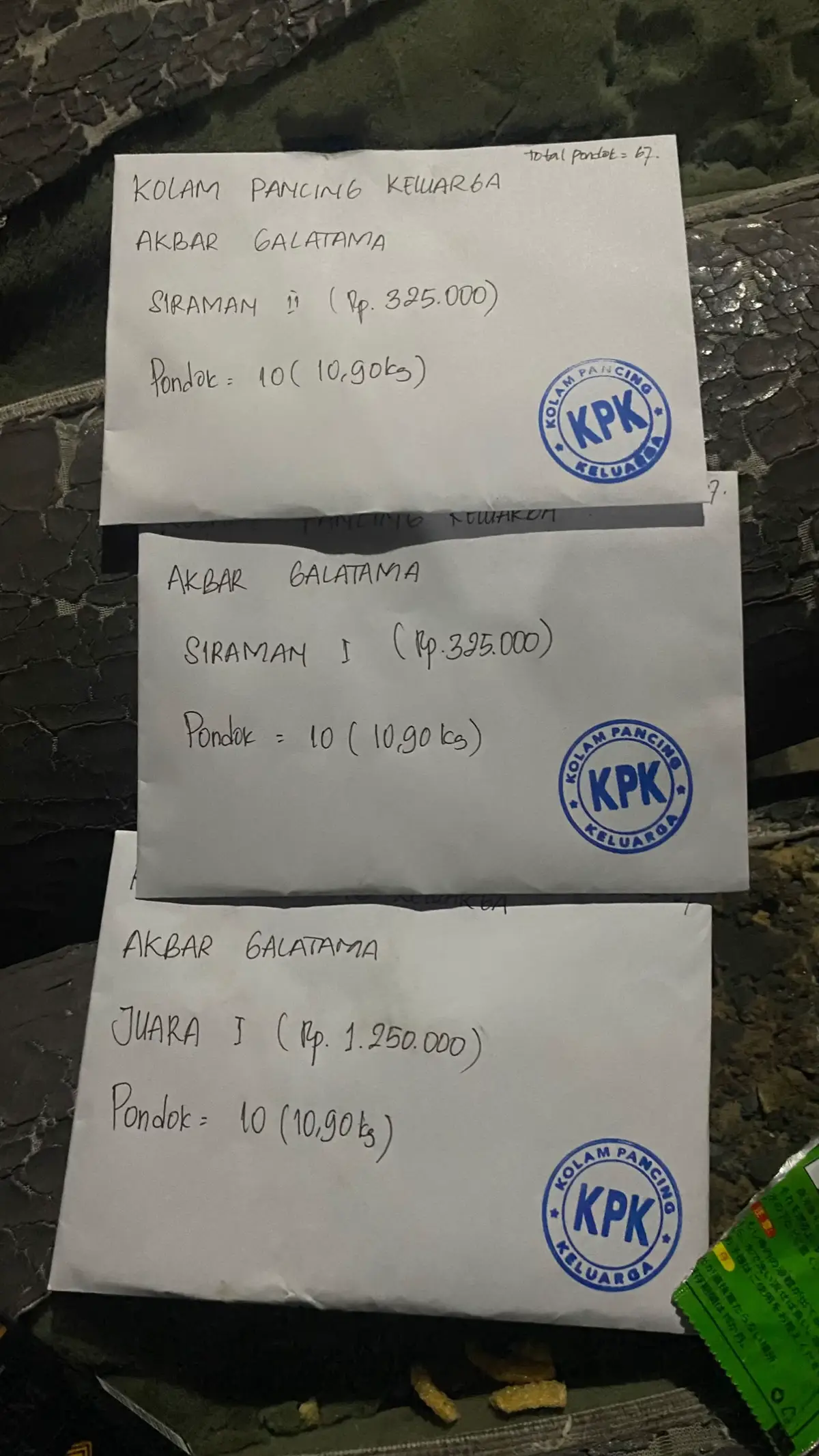 Bapak kolam naik😉😛 Kolam pancing kluarga helvetia  Ada cintanya#customrod #pecutgalatamalele #mancing #juara #fyp 