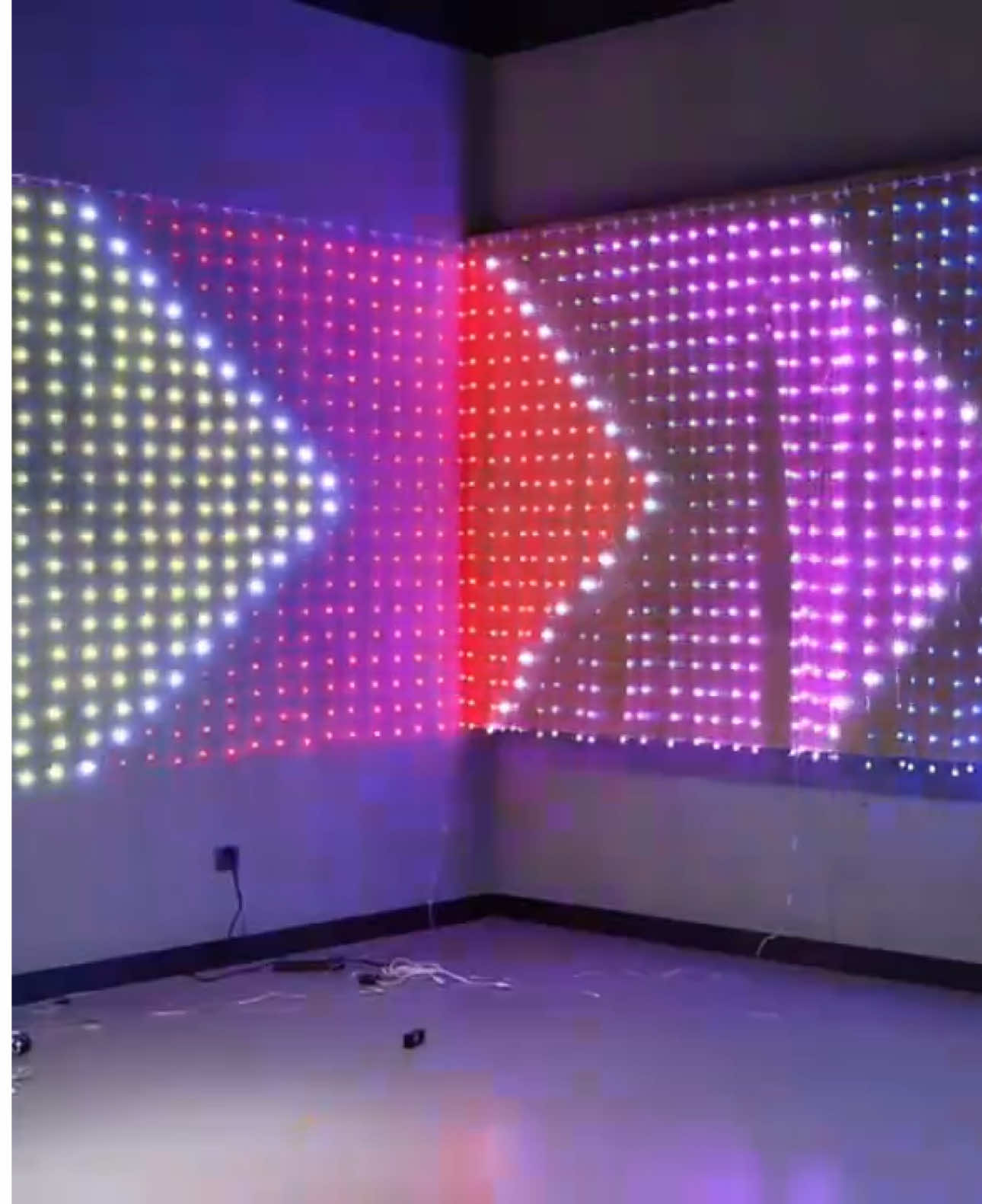 Mành thả Led Trang Trí cắm điện 220v. Kiểu rơi thác nước #denled #dentrangtri #denled16trieumau #denlednhaytheonhac #denled7mau 