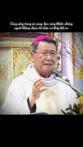 Đức Cha Khảm giảng về việc sống thánh thiện #conggiao #duccha #ducchakhamgiang #chakhamgiang #linhmuc 