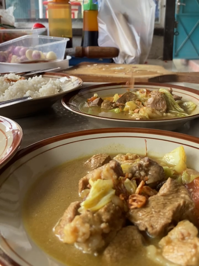 tongseng kambing 🤤  #viral #fyp #satekambing #kulinersukoharjo #foryoupage 