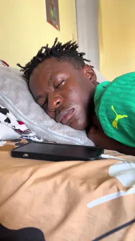 Même dans le sommeil #senegal🇸🇳🇸🇳🇸🇳🇸🇳🇸🇳 #foryou 