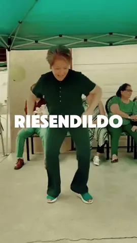 Songname: Oma hat mein DiIdo geklaut - Karas #kimusik #disco #tanz #schlager #aisong 