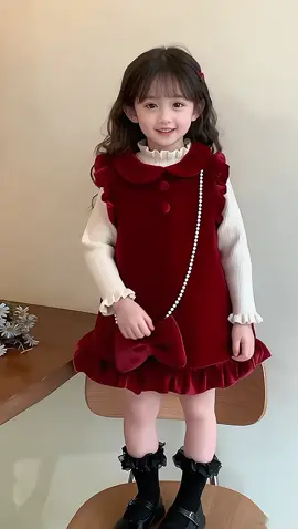 Mở mắt ra là thấy xinh đẹp liền gòiiii 😍😍 #xuhuongtiktok #viral #xuhuong #thoitrangembe #thoitrang 