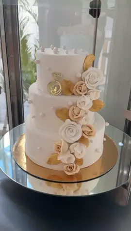 Sucrésalé#patisserie#mercimamie❤️#🧑🏻‍🍳👨🏼‍🍳👨🏼‍🍳#gateaupersonnalisé#anniversairemariage