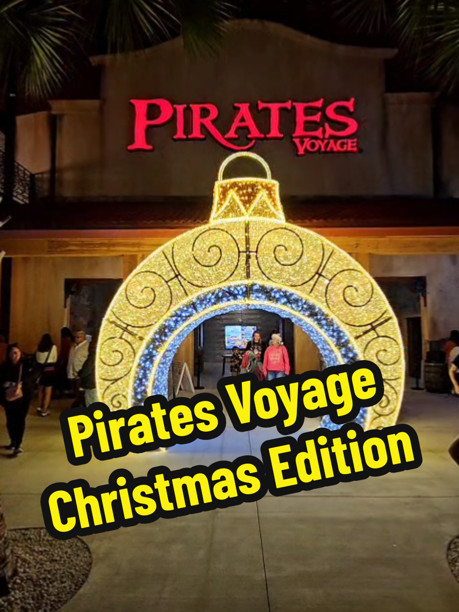 Christmas has arrived at Pirates Voyage, which is Dolly Parton's Panama City Beach pirates show! Here's what you can expect! #PanamaCityBeach #PCB #PiratesVoyage #DinnerShow #ChristmasShow @Yanique 