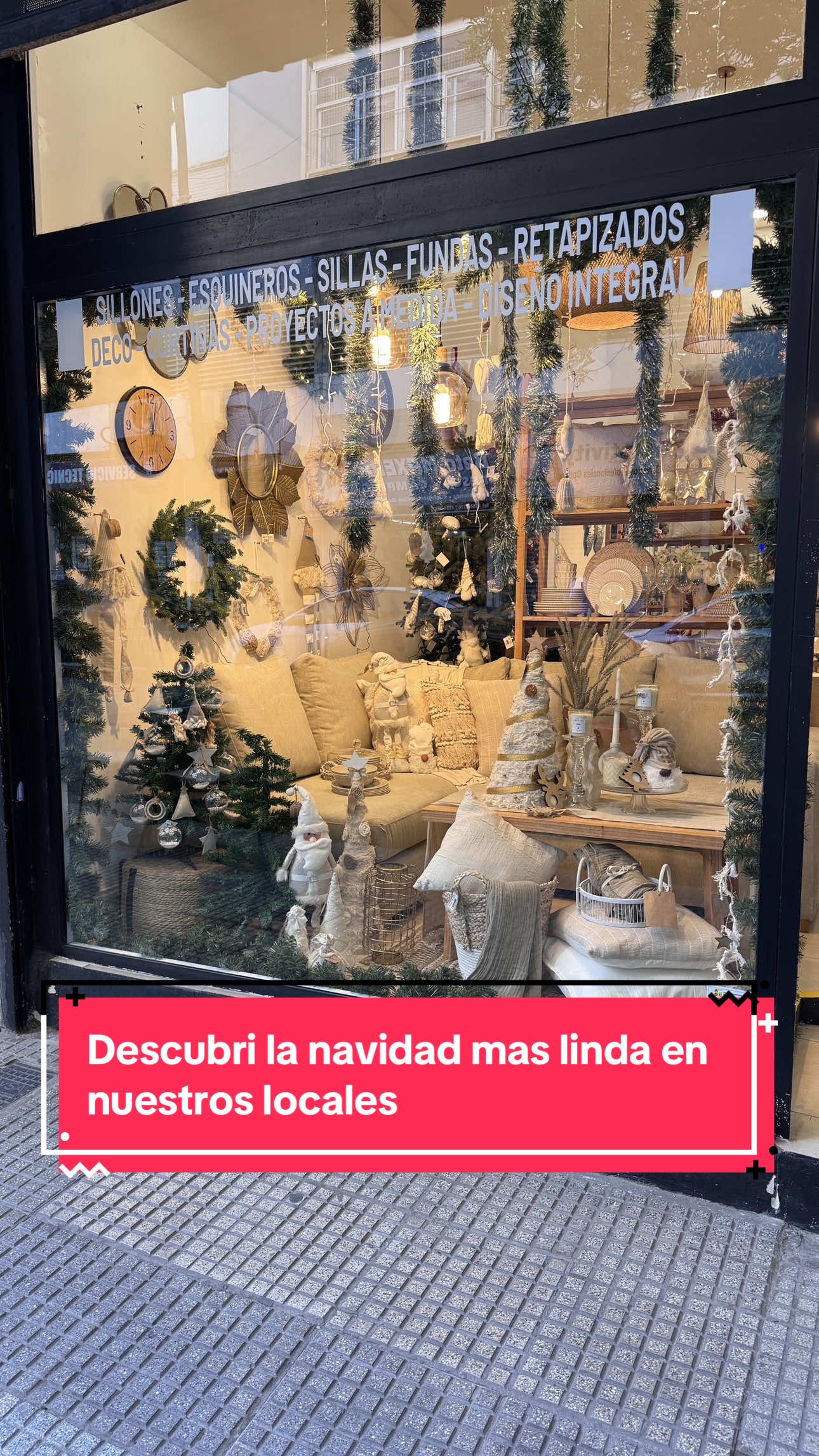La navidad llegó a nuestro local de Belgrano, y te está esperando para que veas todas las cosas hermosas que trajimos para que decores tu casa 🎄🎅🏼.   Te esperamos en nuestros dos locales, Ballester y Belgrano 