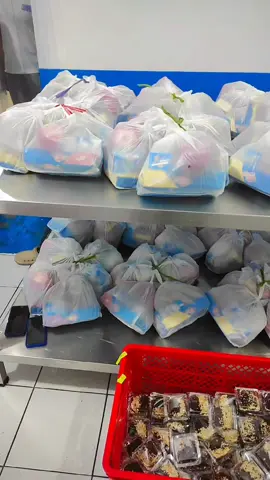 Coba tebak besok menunya apa hayoo #mbg #bgn #sppg #fyp #sppgbodag 