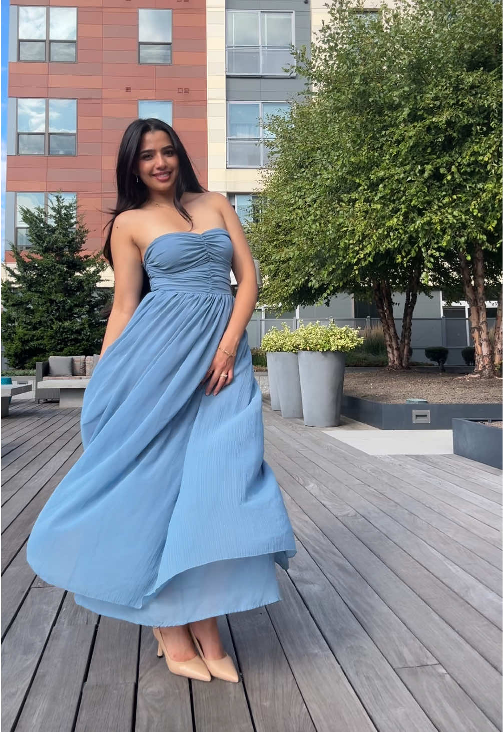 The dress is the moment 💙