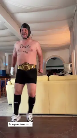 I NEED A HERO! 🕺 #taskmaster #candidocosta 