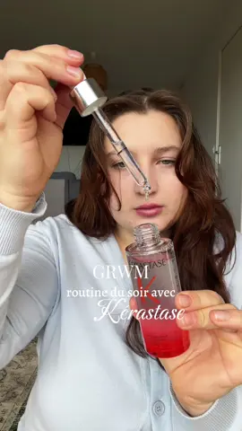 Mon routine du soir préfére @Kérastase  Mes cheveux restent doux, soyeux et brillants, et mon cuir chevelu reste sain et apaisé ✨ en partenariat avec Kerastase Official    #magicnightduo  #ugc  #haircare #kerastasegift #kerastasefrnightroutine 