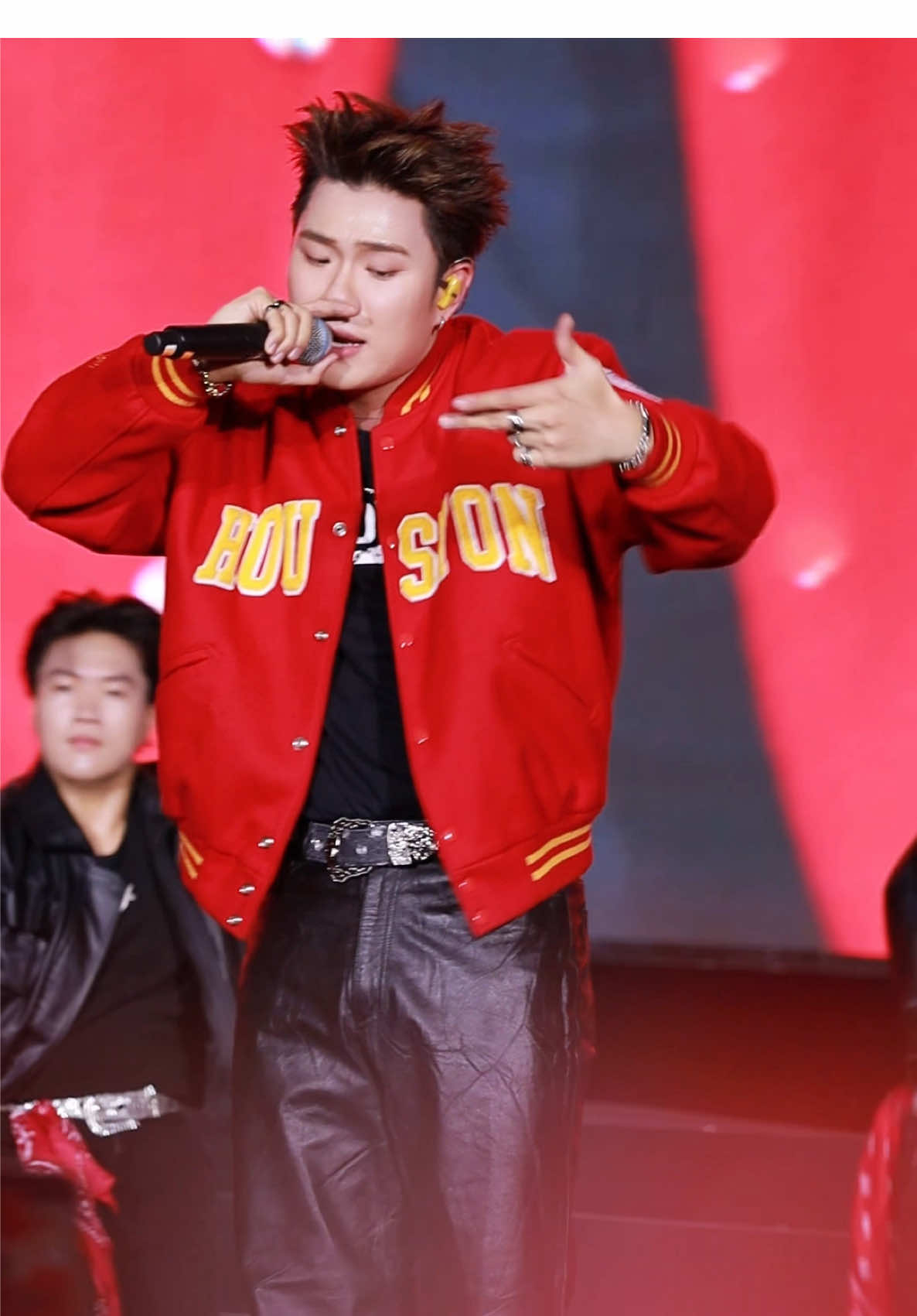 FANCAM YE2N | 251116 YFEST HẢI PHÒNG TÔI CÓ THỂ XEM DƯƠNG DOMIC QUAY ĐẦU THÊM 1000000000 LẦN NỮA 🧎🏻‍♀️‍➡️ @Dương Domic #DuongDomic 