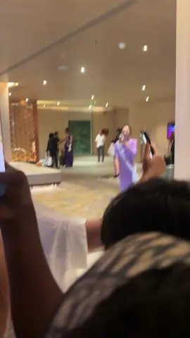 Hết mình vì@HƯƠNG GIANG@Call me Duy #huonggiang #missuniverse 