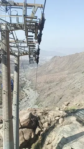 semoga yang melihat vedio ini bisa Siaroh ke Thaif tapak tilas Rosulullah... jalan setapak yang pernah d lewati Rasulullah 