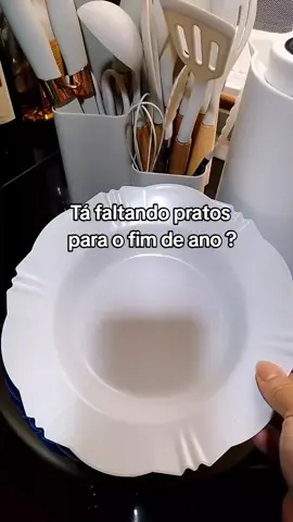 20 Prato Fundo Redondo de Plástico com Borda  #tiktokshop1111br #1111 