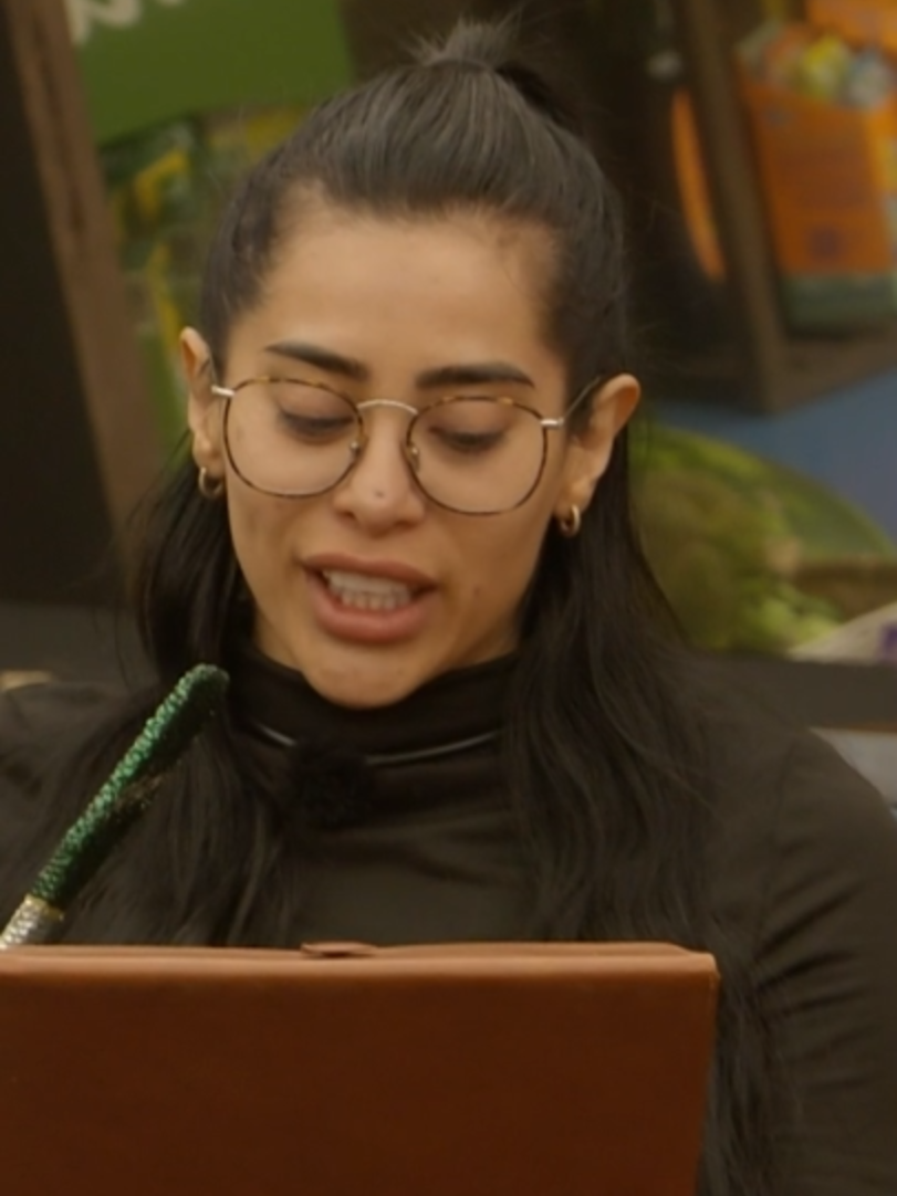 Mis granjeros reciben un mensaje para recordarles lo bonito que es la convivencia. 💖 Lunes a viernes 9:00 p.m. por #AztecaUNO Domingo La Gala 8:00 p.m. por Azteca UNO. #LaGranjaVIP, transmisión 24/7 en #DisneyPlus experiencia completa.