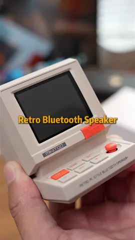 It is a speaker, a clock, and also a retro desktop ornament. #RetroBluetoothSpeaker #Divoom #desktopornament 