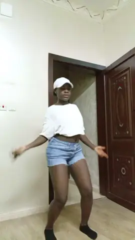 Dc@🩵MENSCH🩵  ❤️ or 💸 #God  #leecassie🦋🦋  #jojo🇰🇪🖤♤  #dance #fypシ 