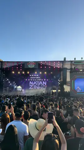 Quando o Natanzinho Lima subiu, ninguém ficou parado! Energia lá em cima, Gurinhém vibrando e a Arena PIXBET explodindo! 🔥🇧🇷 #arenapixbetdevaquejada #fy #fyp #vaquejada #brasil 