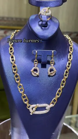 Bijouterie oranaise   or 18k.  📍 59 rue Larbi Ben M’hidi les arcades Oran 📱0549946232 whatsApp TOUJOURS DES NOUVEAUTÉS SUR VOTRE PAGE ❤️ #parure #harmes🇮🇹🇮🇹 #harmes 