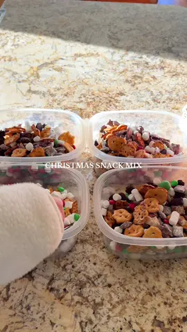 CHRISTMAS SNACK MIX!! ❤️🎄 RECIPE:  Cookie Butter Puppy Chow -  •4 cups of rice chex  •3 tbs of butter  • 1/2 cup of white chocolate  • 1/4 cup of biscoff  • 1 cup of powdered sugar  Chocolate Puppy Chow - • 4 cups of rice chex  • 3 tbs of butter  • 1/2 cup of semi sweet chocolate chips  • 1 cup of powdered sugar  (Optional 1/4 of peanut butter)  IN EACH CONTAINER:  •1 cup of cookie butter puppy chow  •1 cup of chocolate puppy chow  • 1 cup of mini pretzels  • 1/2 cup of marshmallows  • 1/4 cup of M&Ms  • 1/4 cup of chocolate cookie dough bites  • 1/4 peppermint chocolate gold fish  THE PERFECT HOLIDAY SNACK ❤️  #Christmas #christmassnacks #puppychow #snackmix #christmasrecipe 
