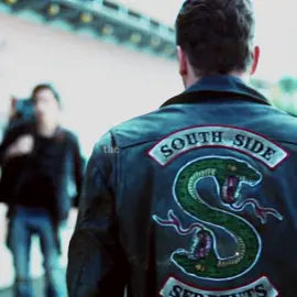 missing my crazy little show #riverdale #colesprouse #viral #jugheadjones #riverdaleedits  - cc; twildorz  ac/ib; vamffx lens & pan; onxlymikel scp; lubupacks - @lily𝜗𝜚˚⋆ @❞ 𝓛𝓲𝔃𝔃𝔂 ❞  - fake body! fake scenes! all acting! NOT REAL! 