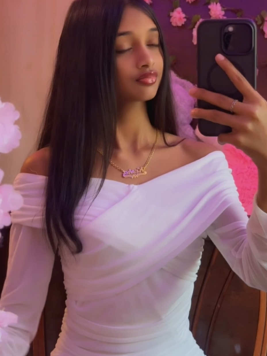 Mhmm😖.. #foryoupage #carribeantiktok🇬🇾 #blowthisup #teejay @*avi_vi♡࿏ @Ash🤍 @🧸🎀𝑨𝒓𝒊_𝑬𝒅𝒊𝒕𝒛🎀🧸 @Maya•ӨP•👑 @𝓐𝓶𝓲𝓼𝓱𝓪 🤍🫀  