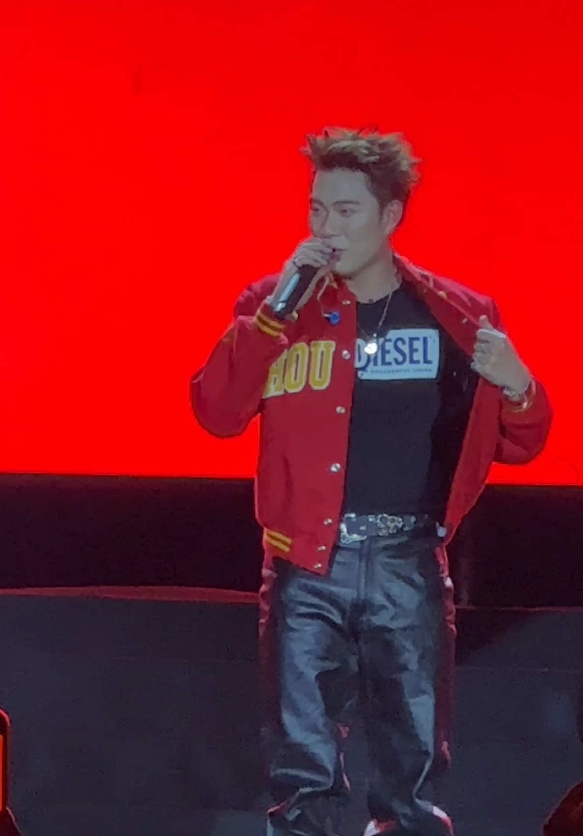 Những màn thoại với fan không hề lòng vòng của ông hoàng ngôn ngữ 🤣🙌🏻 #duongdomic #viettelyfest #haiphong #dopamine #xh 