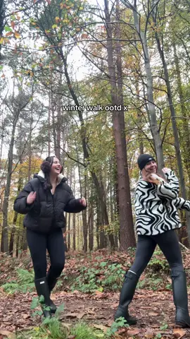 It’s finally cold enough to wear a puffer coat #wintercoat #winterjacket #winterootd #pufferjacket 