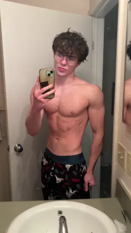 Holy hair #GymTok #gymmotivation #aesthetics #fyp #lean 