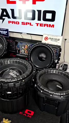İLLEGAL BASS #Pride #bass #caraudio #subwoofer #sessistemi 