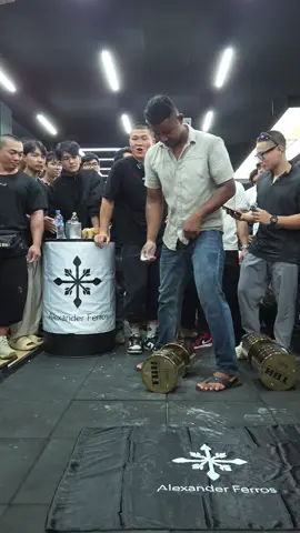 Anh em Nông Dân ở Daklak khỏe thật sự.❤️‍🔥#tdhchallenge #tatay150kg #alexanderferros #truongdinhhoang #tdhchallenge2025 @Alexander Ferros @Mai Thế Dân 